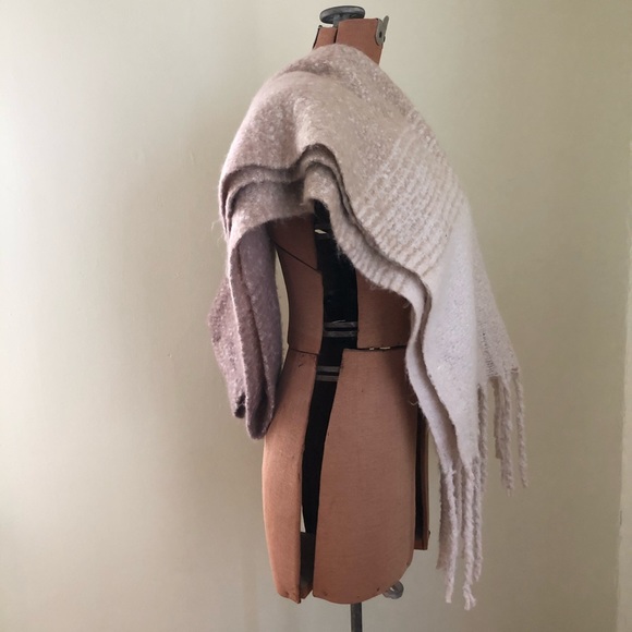 Blush colored ombré Mer Sea Wrap - Picture 2 of 5